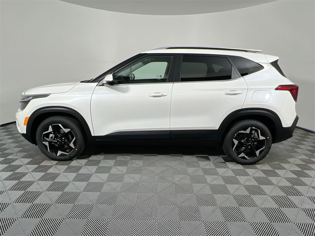 2026 Kia Seltos EX photo 6