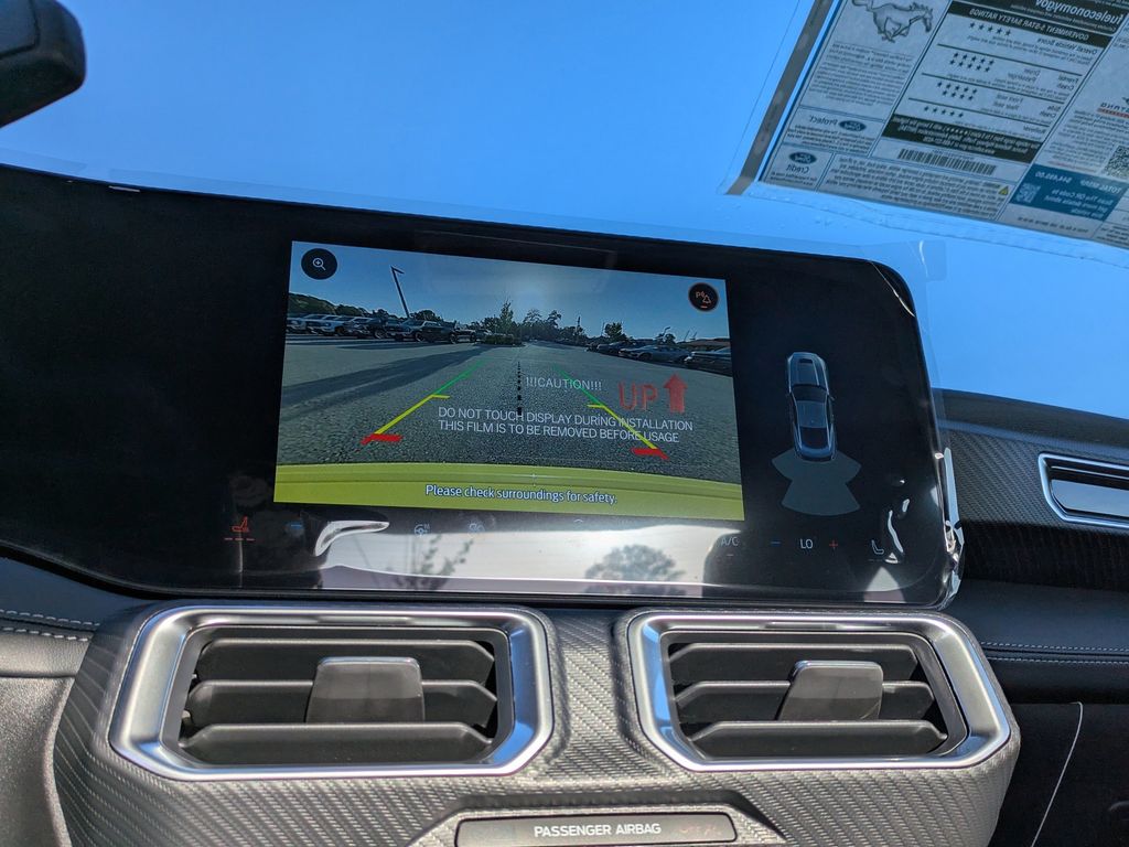 2025 Ford Mustang EcoBoost Premium photo 19