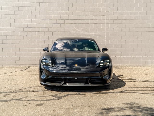 2024 Porsche Taycan Turbo S photo 10