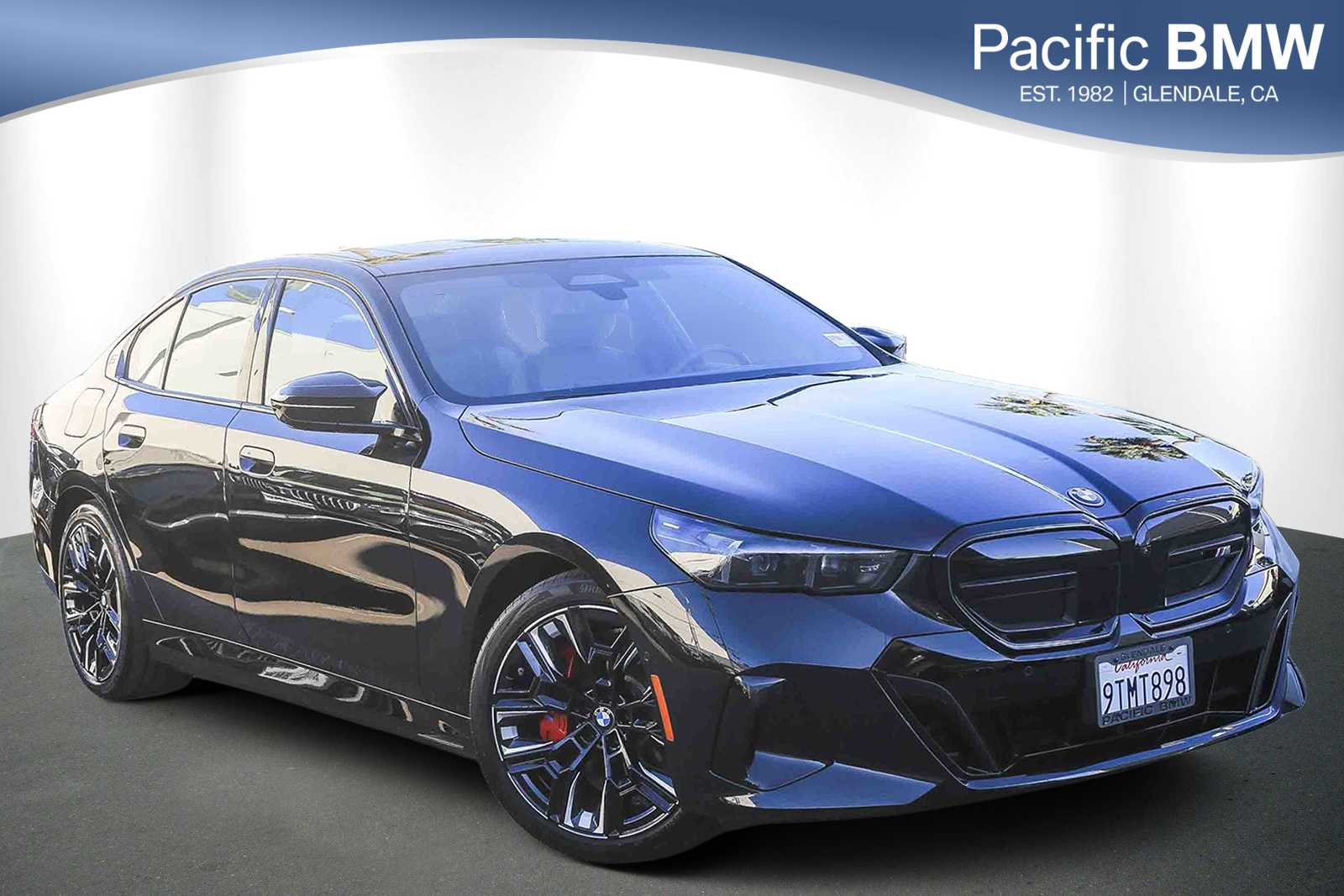 2025 BMW i5 M60's photo