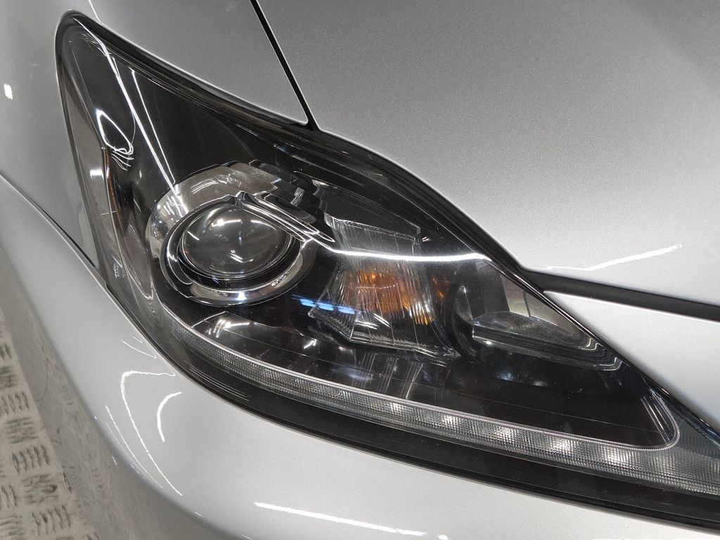 2013 Lexus IS 350 photo 12
