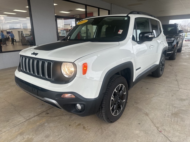 2023 Jeep Renegade Latitude Upland photo 2