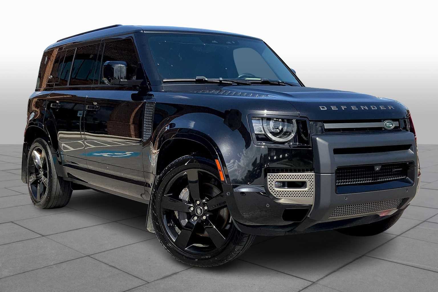 2023 Land Rover Defender X-Dynamic SE photo 3