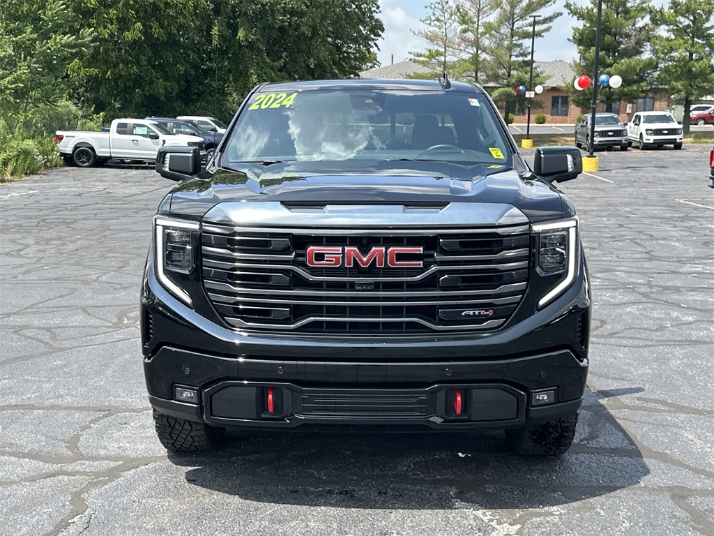 2024 GMC SIERRA - Image 3