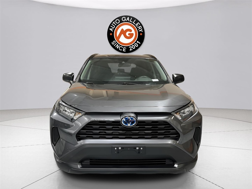 2021 Toyota RAV4 Hybrid LE photo 2
