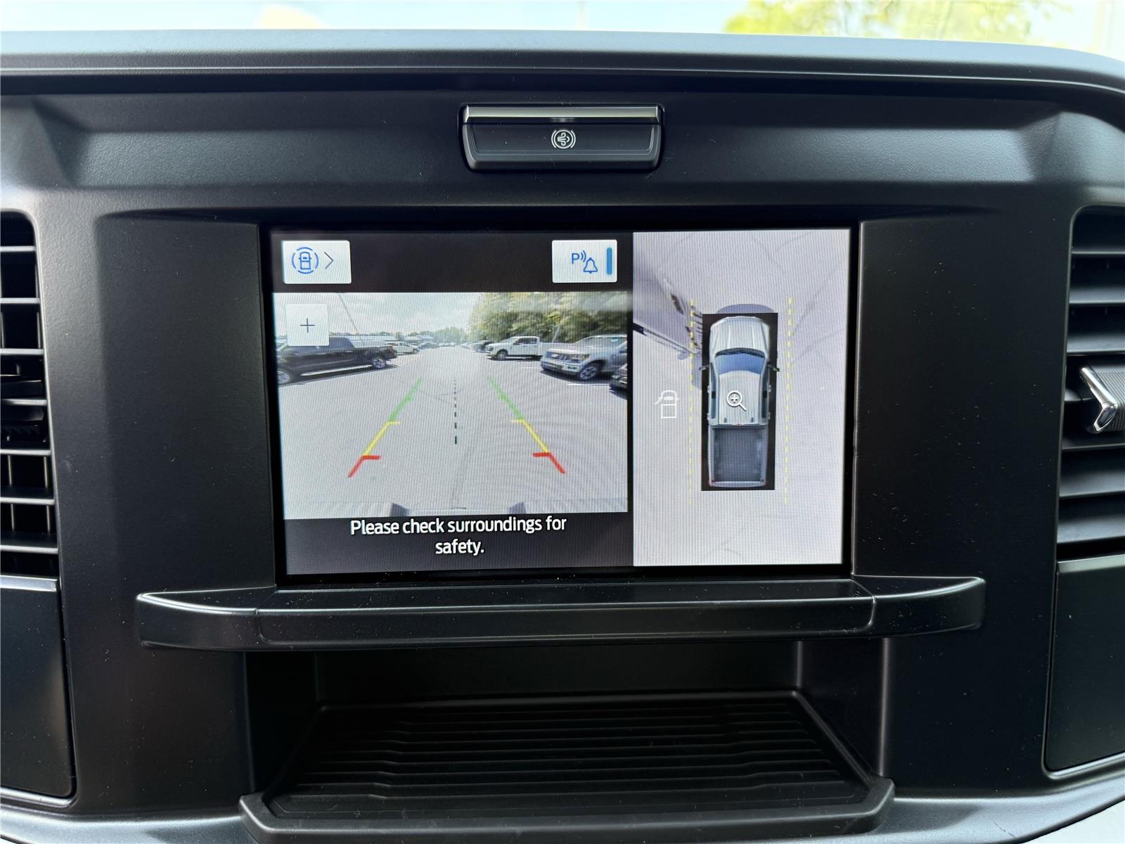 2025 Ford F-250 XL photo 3