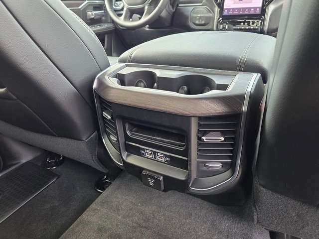 2025 Ram 2500 Laramie photo 16