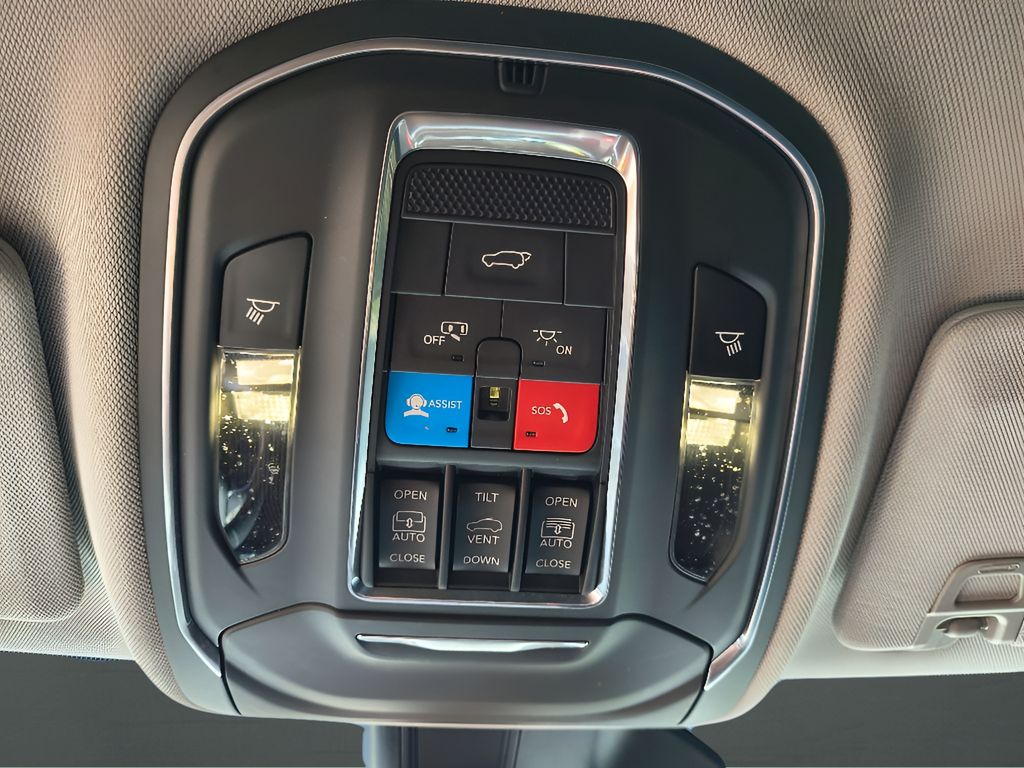 2022 Jeep Grand Cherokee Limited photo 27