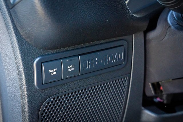 2015 Jeep Wrangler Unlimited Rubicon photo 25