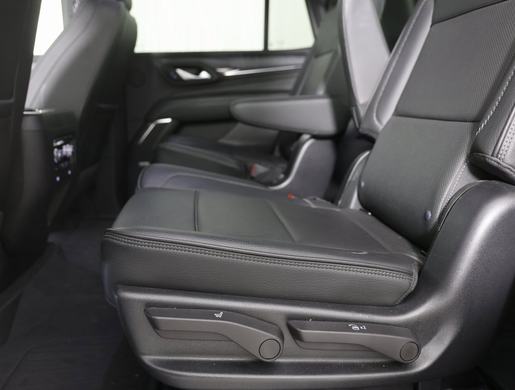 2022 Gmc Yukon Denali photo 2