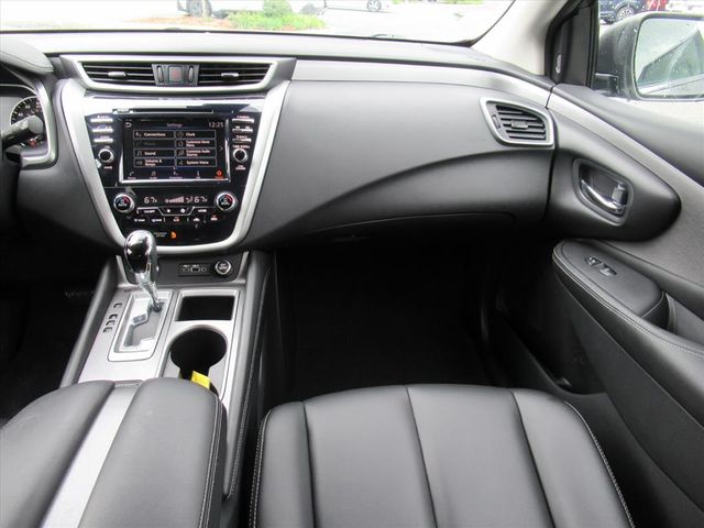 2021 Nissan Murano SV photo 13