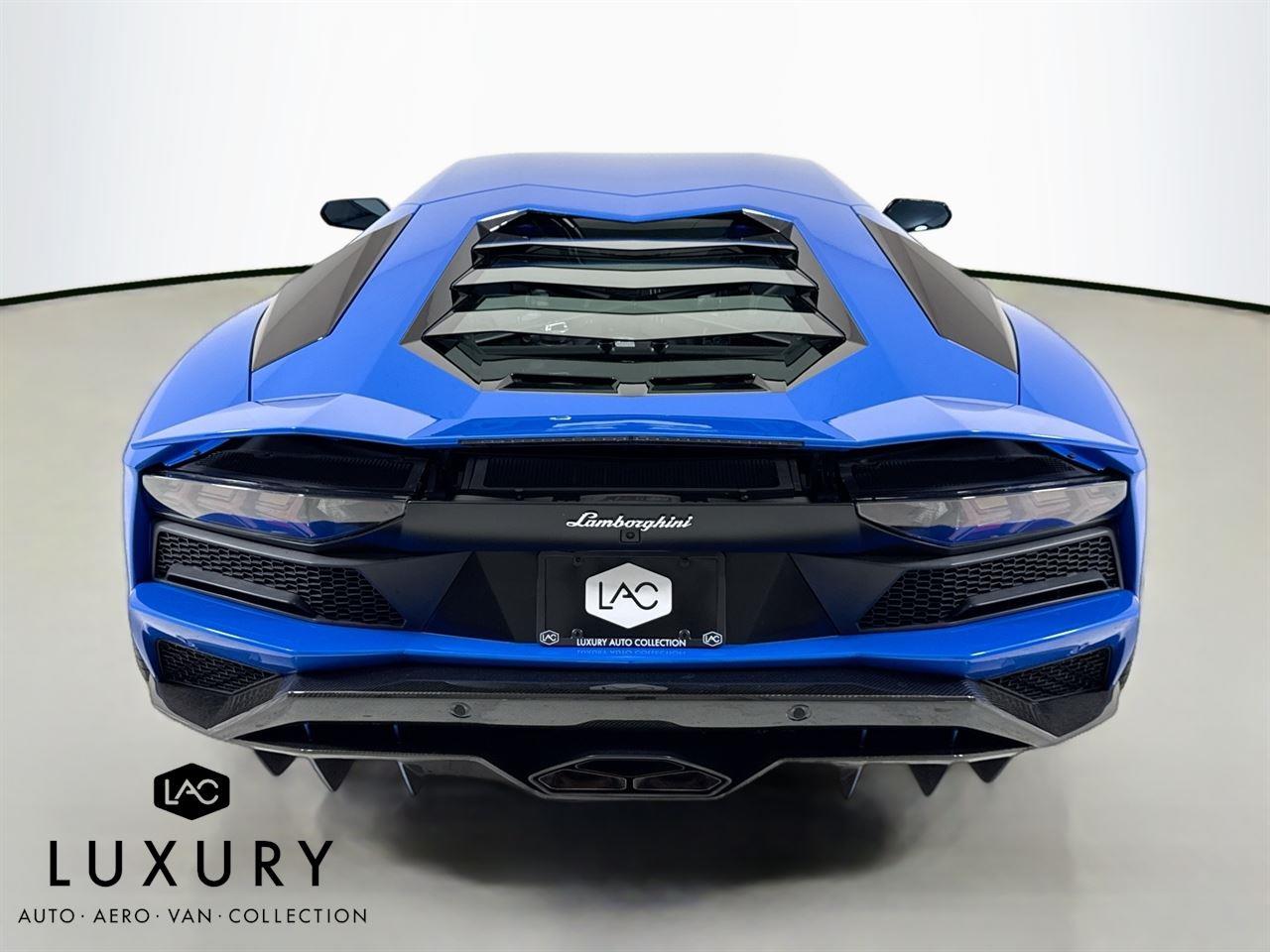 2018 Lamborghini Aventador LP 740-4 S photo 5