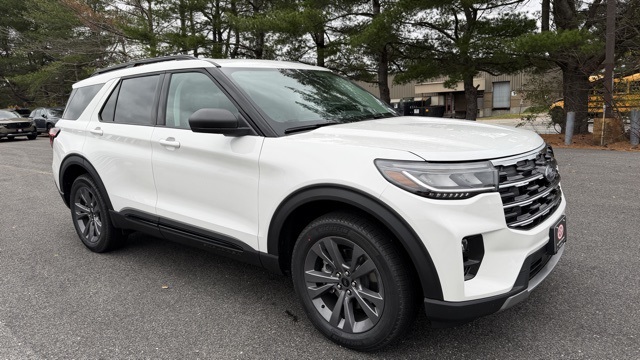 2026 Ford Explorer Active's photo