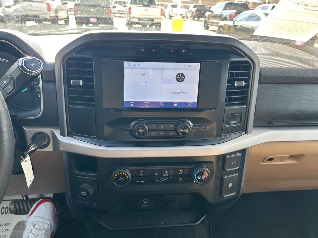 2023 Ford F-150 XLT photo 10