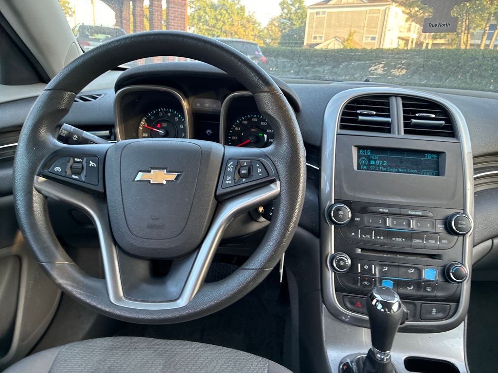 2015 Chevrolet Camaro LS photo 13