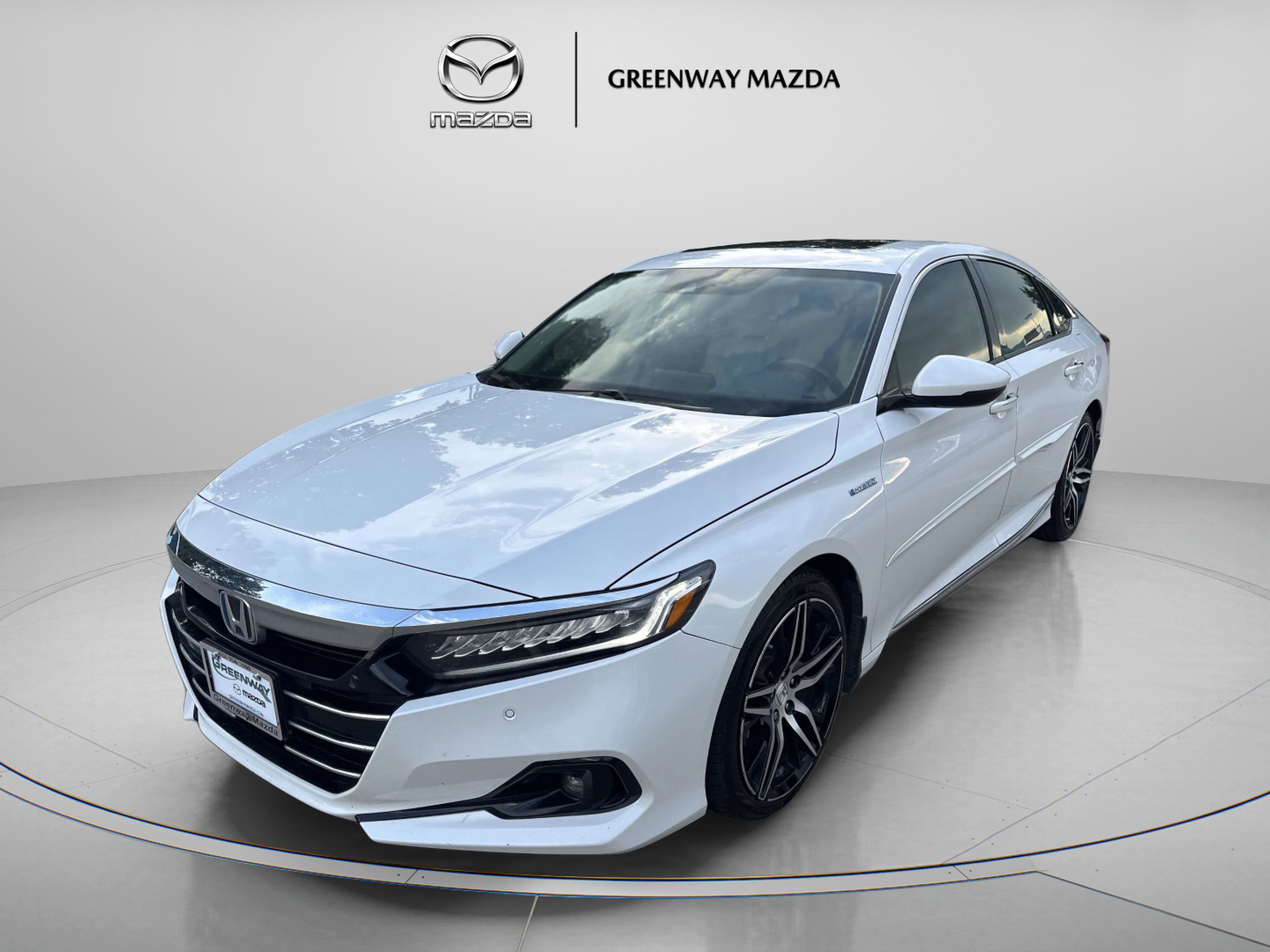 2021 Honda Accord Hybrid Touring photo 3