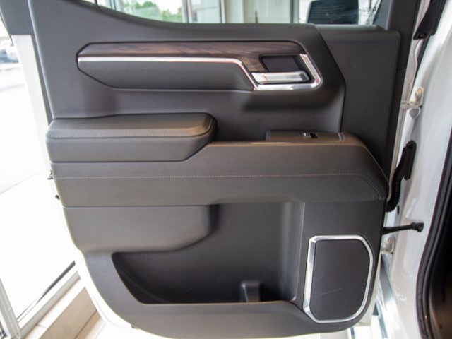 2024 Gmc Sierra 1500 SLT photo 8