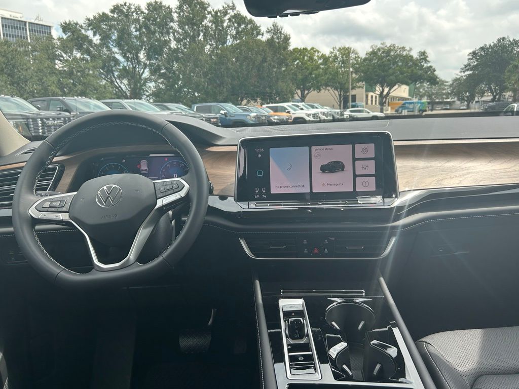 2026 Volkswagen Atlas SE Technology photo 41