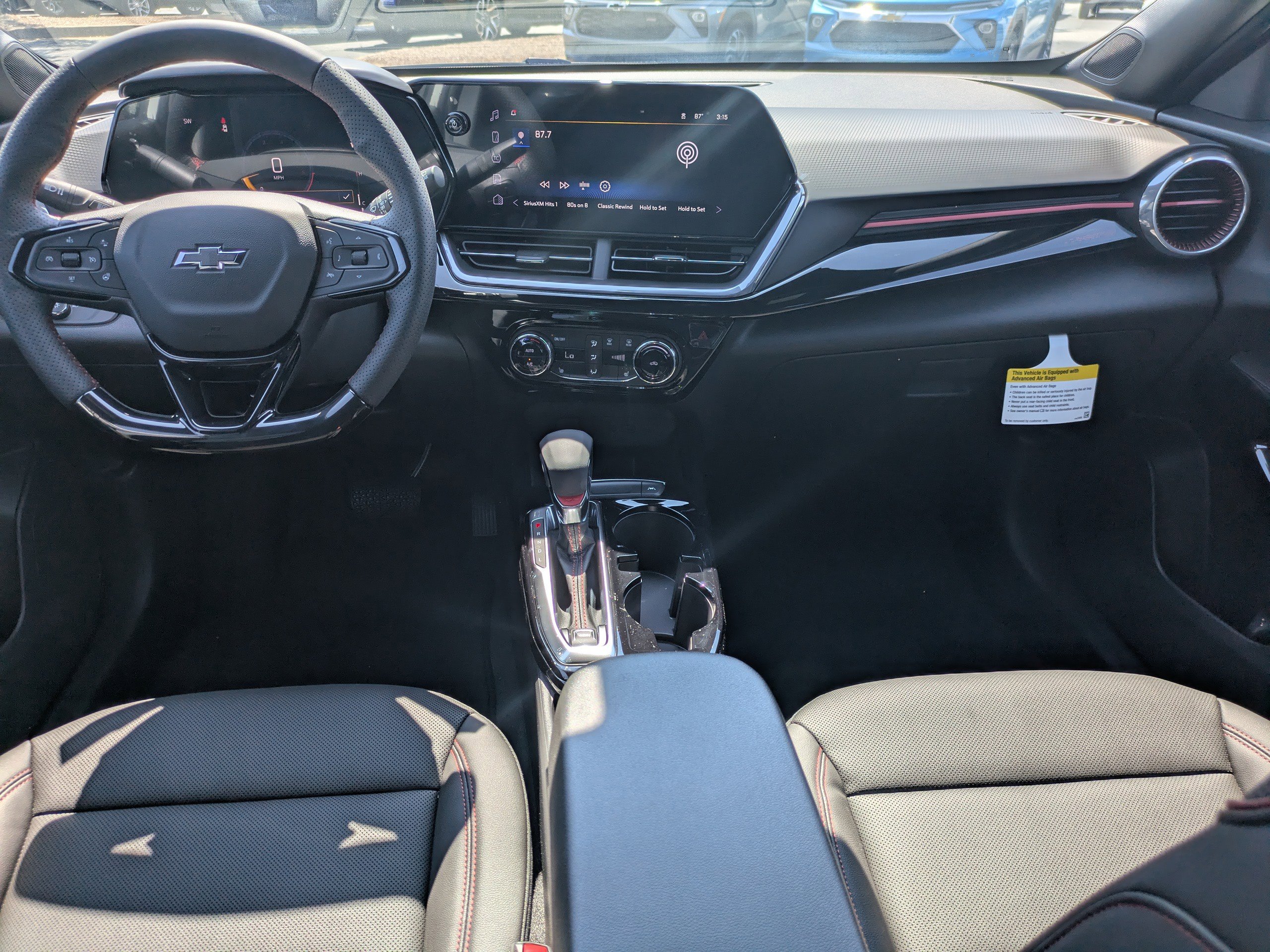 2025 Chevrolet Trax photo 14