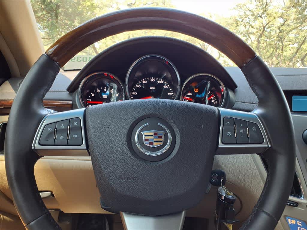 2010 Cadillac CTS Luxury photo 25