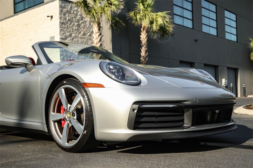 Used 2021 GT Silver Metallic Porsche Carrera S image 11