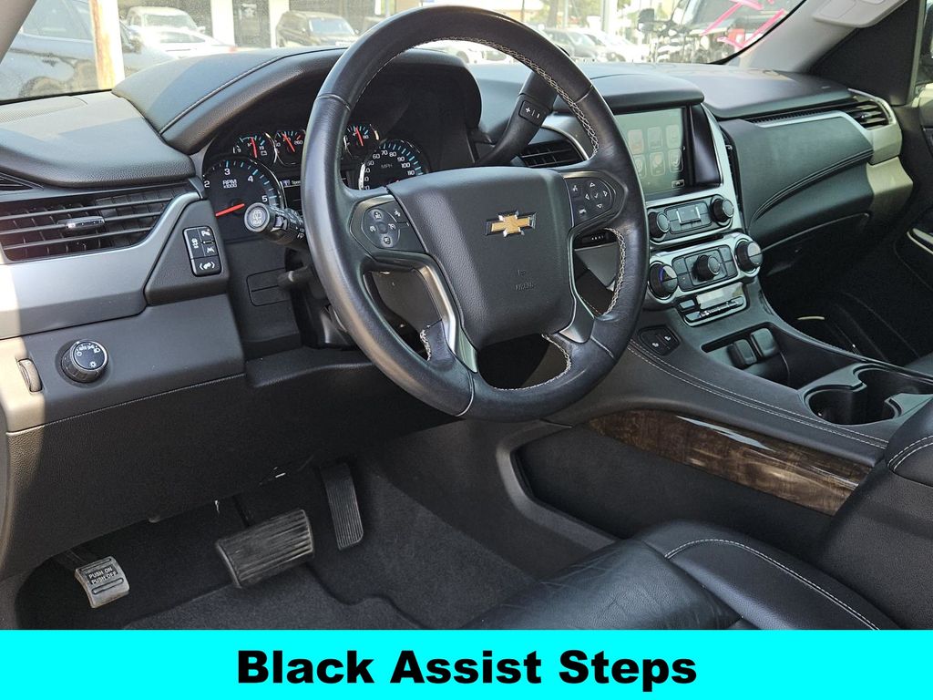 2020 Chevrolet Tahoe LT photo 24