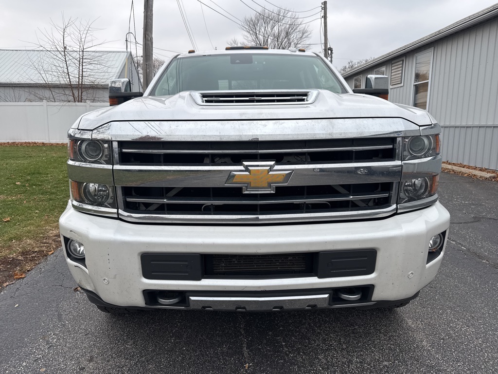 2018 Chevrolet Silverado 2500HD High Country photo 2