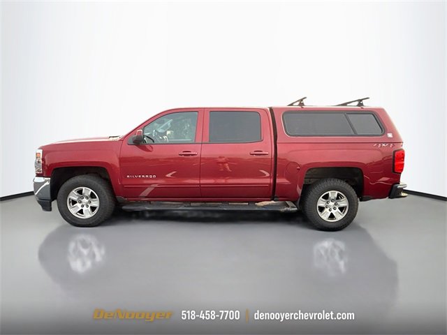 2018 Chevrolet Silverado 1500 LT photo 2