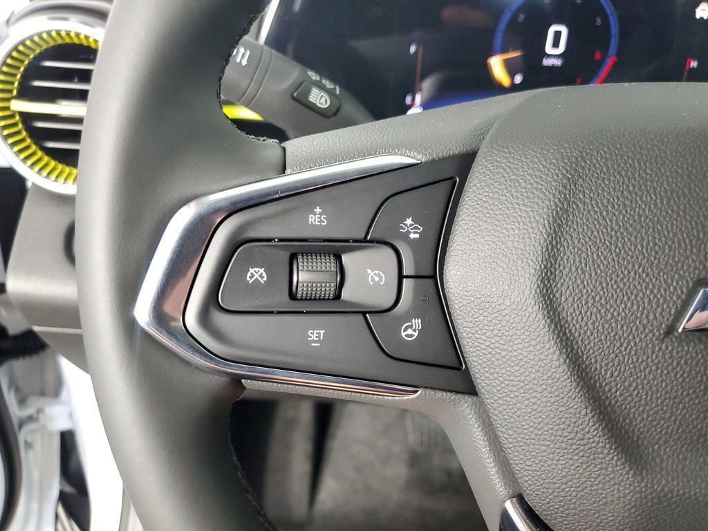 2025 Chevrolet Trax ACTIV photo 25