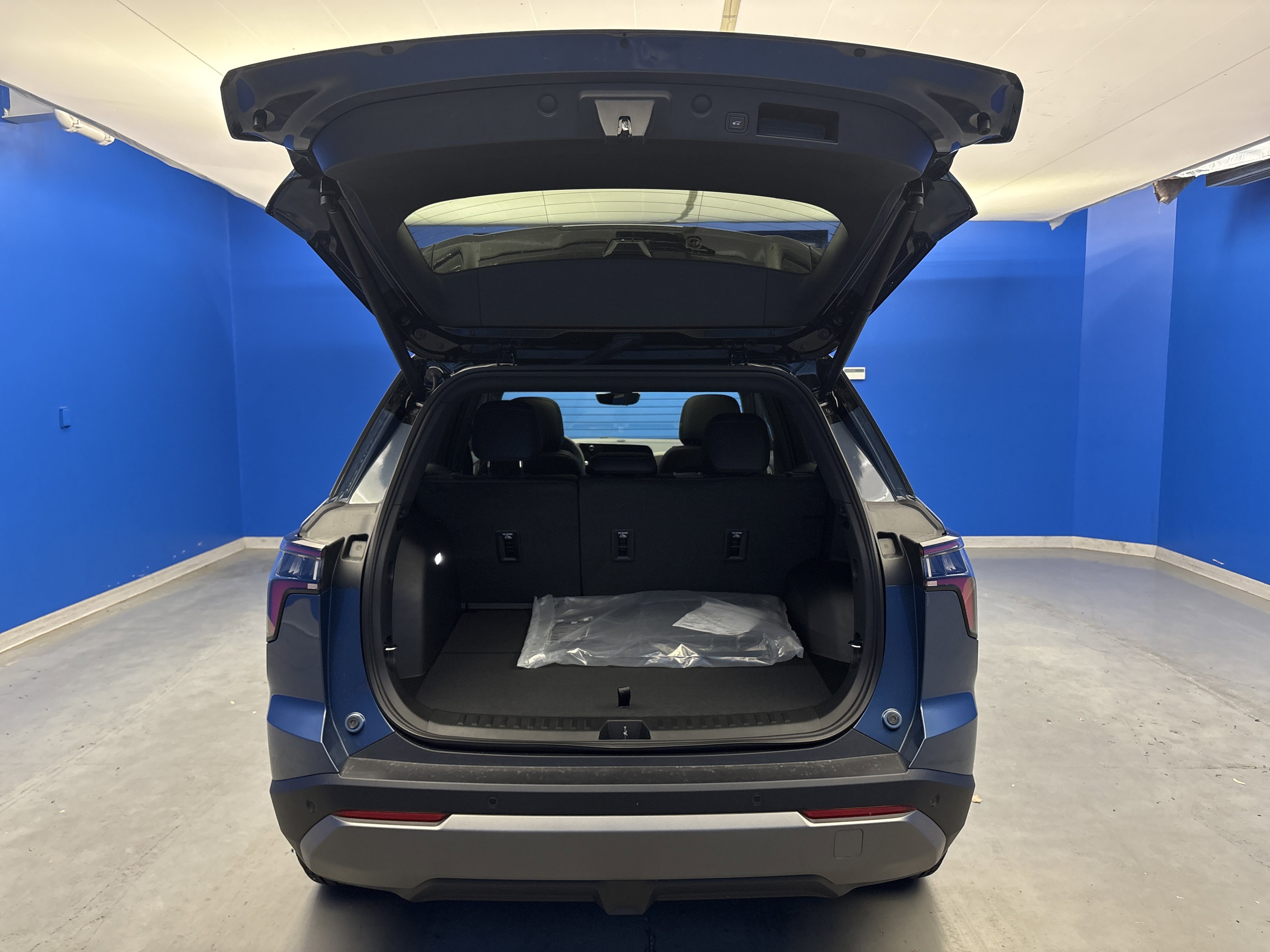 2026 Chevrolet Equinox LT photo 12