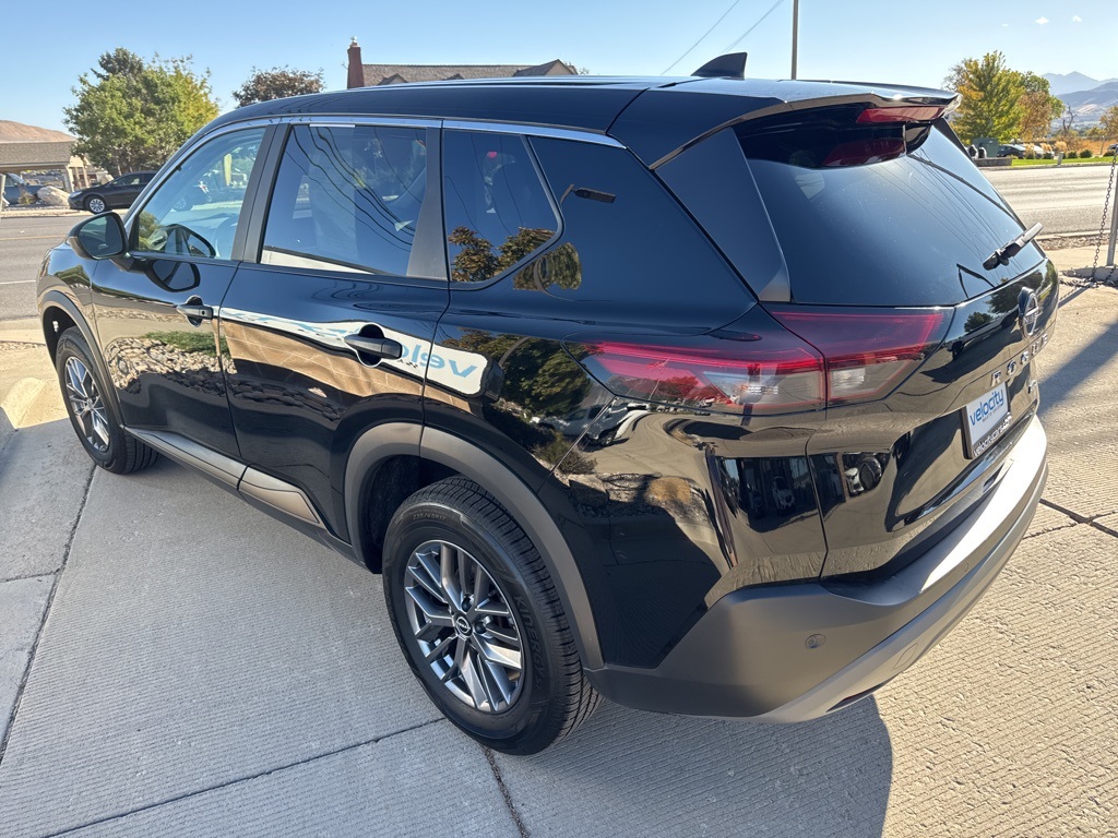 2023 Nissan Rogue S photo 5