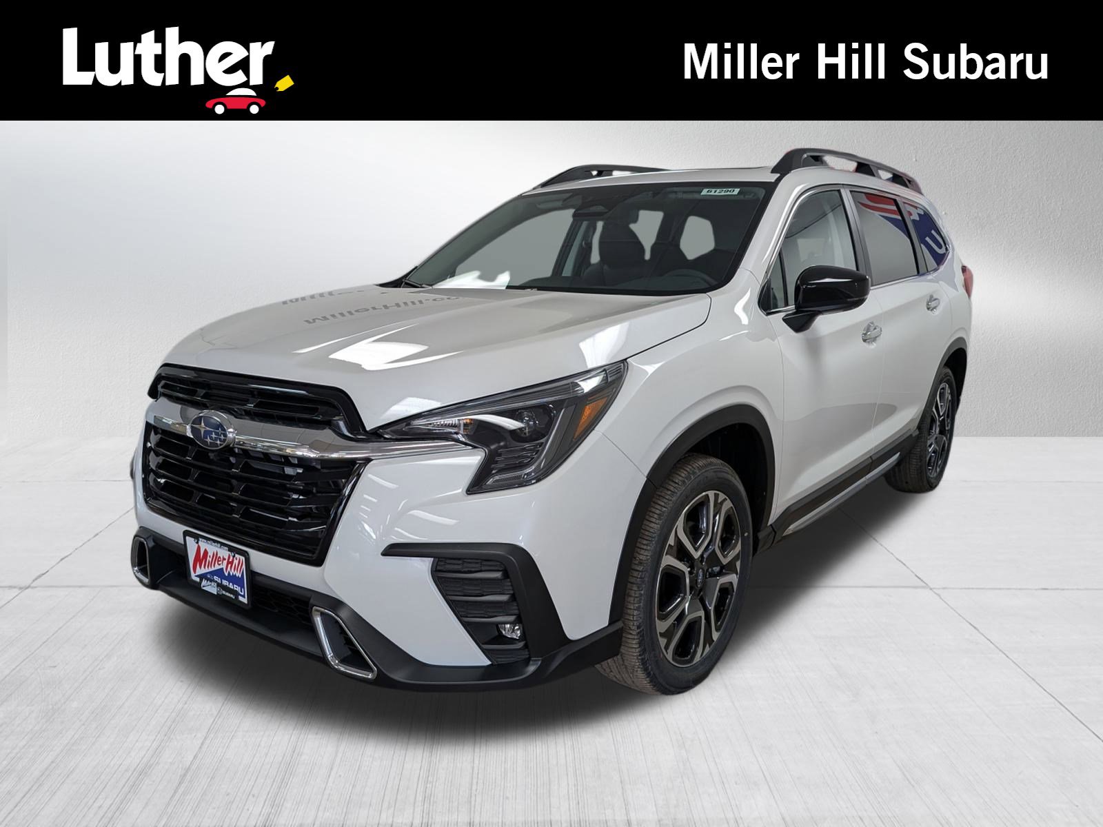 2025 Subaru Ascent Touring's photo