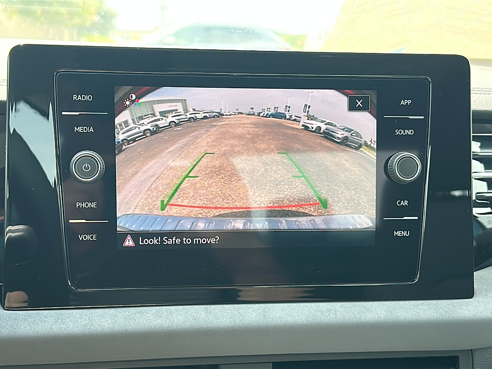 2025 Volkswagen Jetta 1.5T SE photo 12