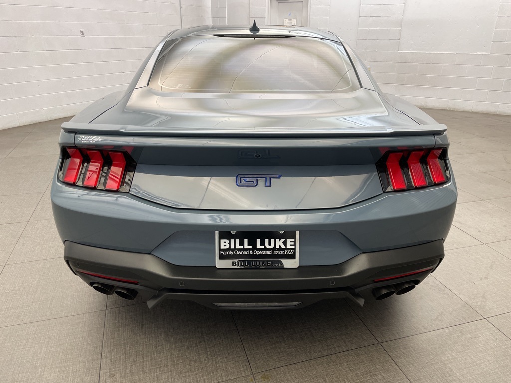 2024 Ford Mustang GT Premium photo 5