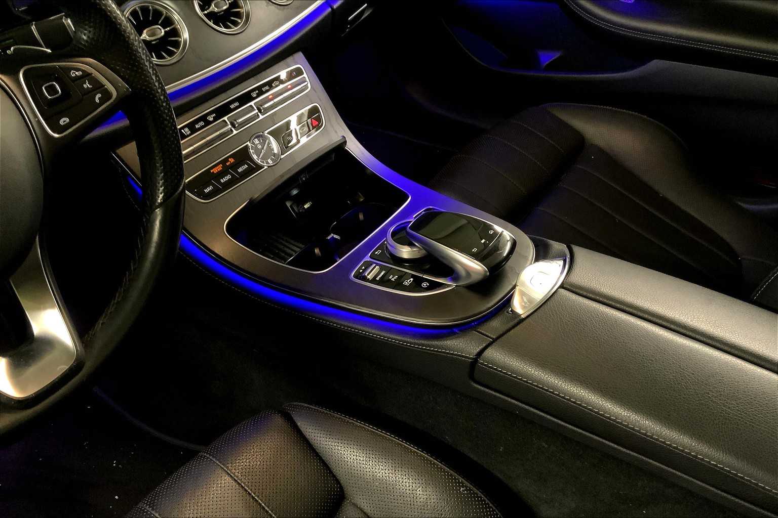 2018 Mercedes Benz E 400 photo 14