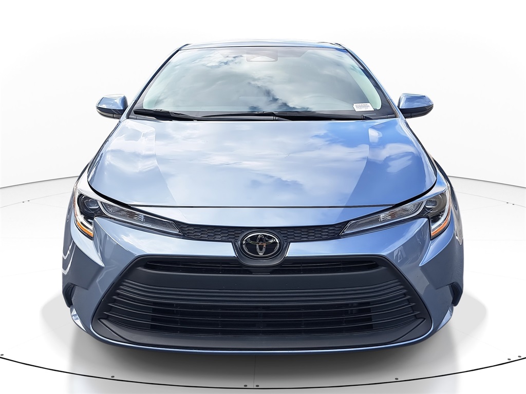2024 Toyota Corolla LE photo 3