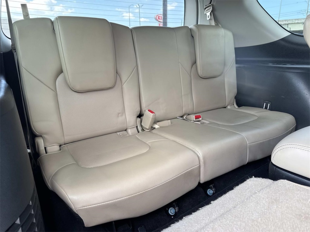 2021 Nissan Armada SL photo 17