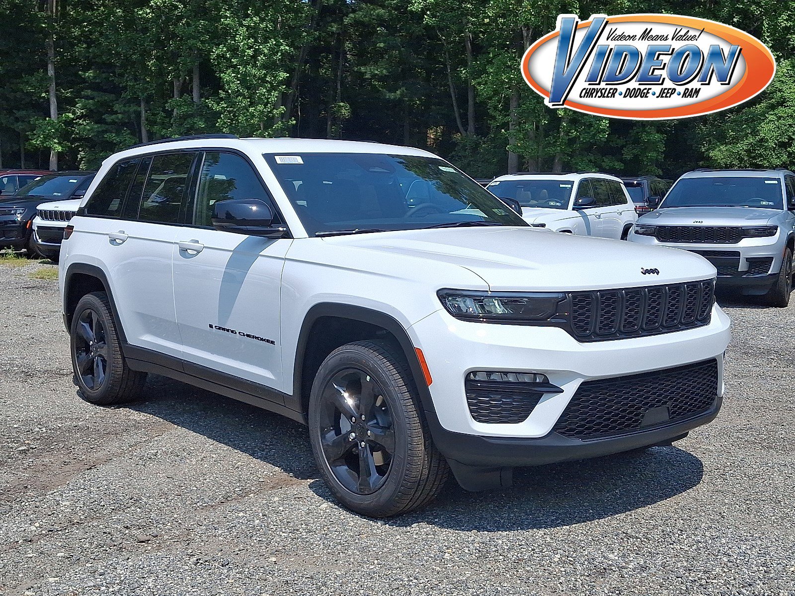 2025 Jeep Grand Cherokee Limited's photo