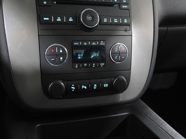 2014 Chevrolet Silverado 2500HD LTZ photo 11
