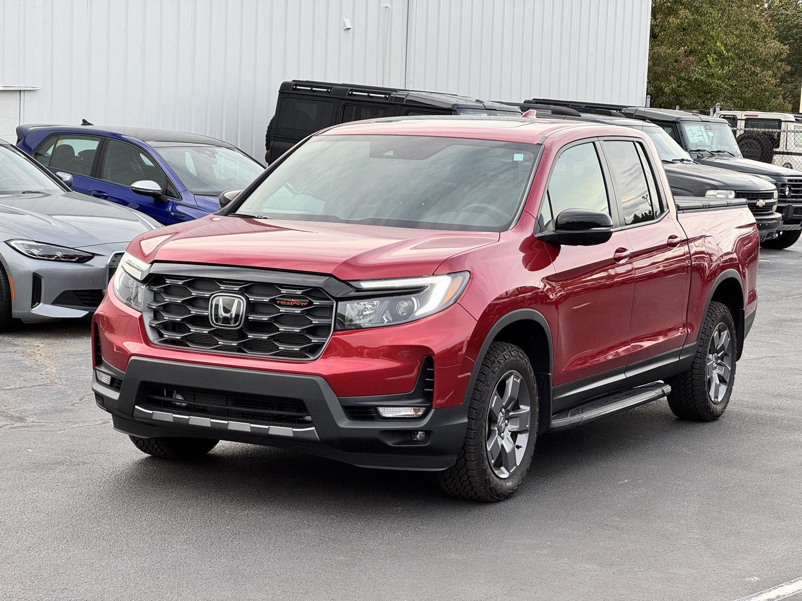 2024 Honda Ridgeline TrailSport photo 2