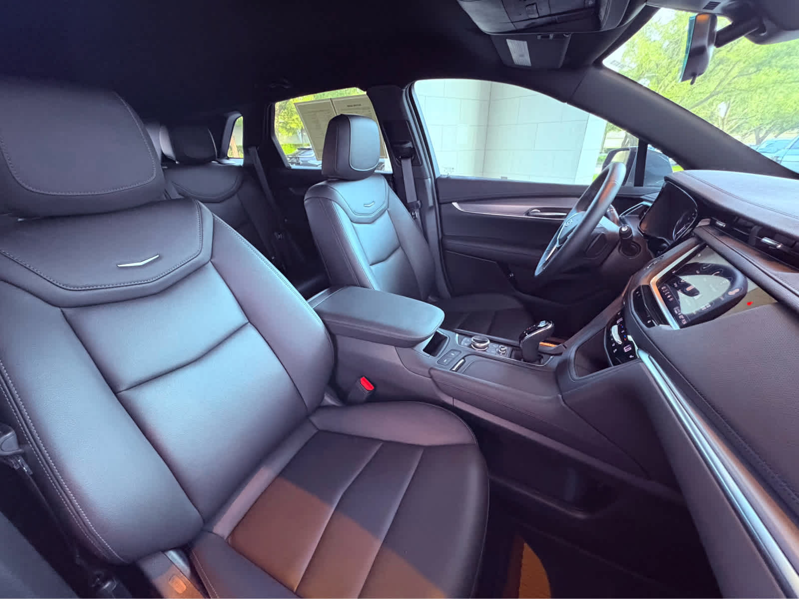 2025 Cadillac XT5 Luxury photo 17