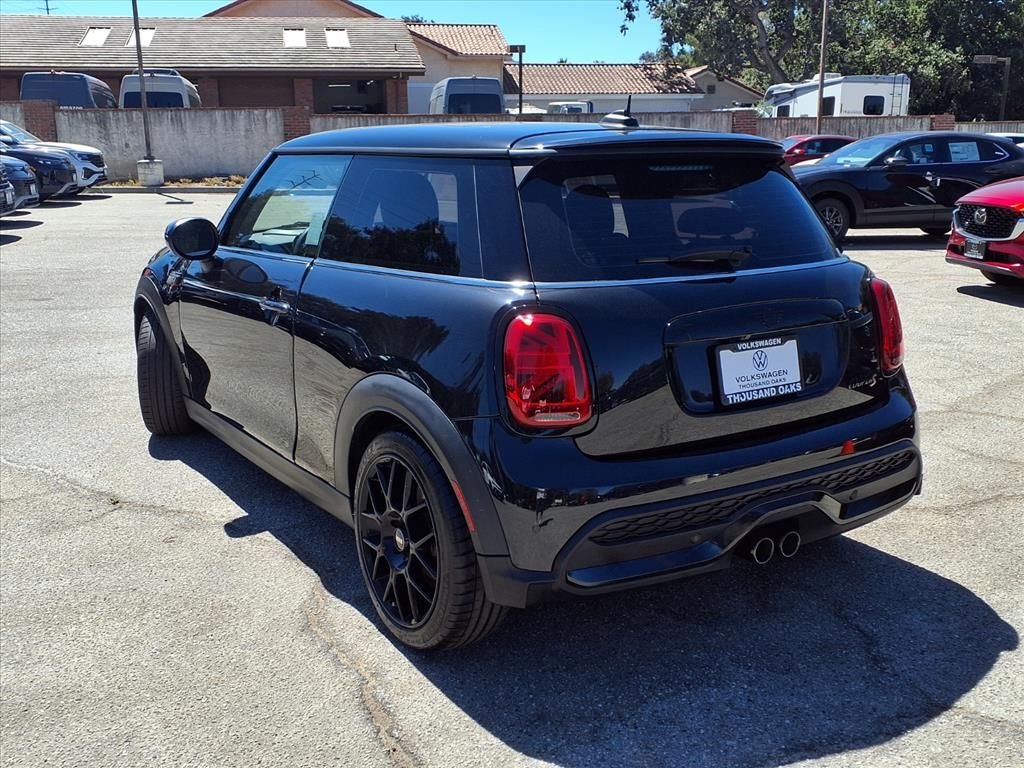 2023 Mini Cooper 2 Door Hardtop S photo 5