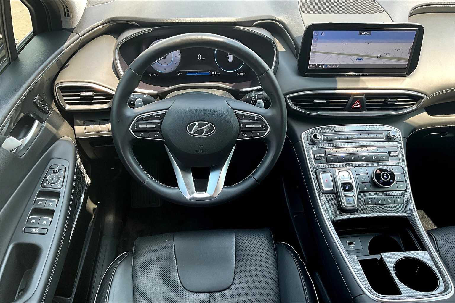 2022 Hyundai Santa Fe Limited Sport photo 5