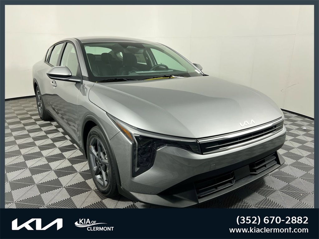 2025 Kia K4 LXS's photo