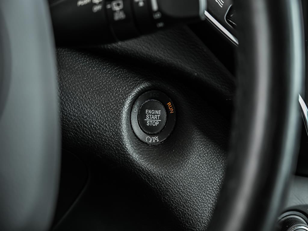 2020 Jeep Cherokee Latitude photo 16