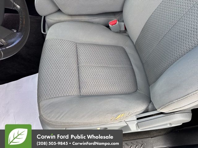 2012 Ford F-150 XLT photo 24