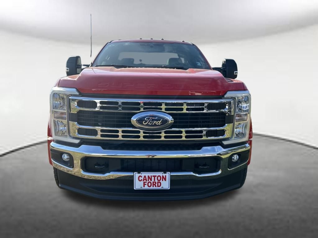 2026 Ford F-450 XLT photo 7