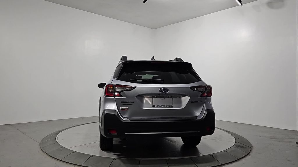 2025 Subaru Outback Onyx Edition photo 4