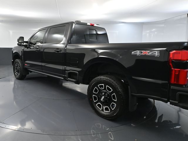 2025 Ford F-250 photo 3