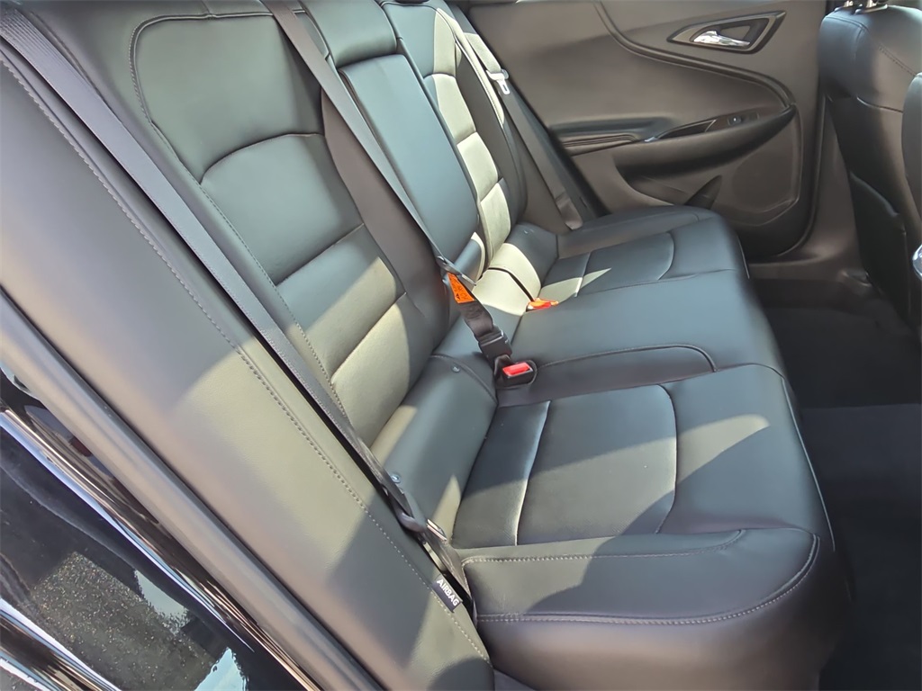 2017 Chevrolet Malibu Premier photo 27